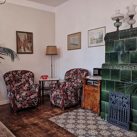 Zaczarowalim - Dom W Gorach Sowich Отель типа 