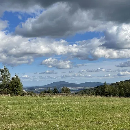 Zaczarowalim - Dom W Gorach Sowich Отель типа 