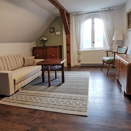 Zaczarowalim - Dom W Gorach Sowich 3* Валим