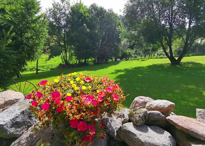 Zaczarowalim - Dom W Gorach Sowich Отель типа 