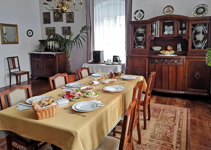 Zaczarowalim - Dom W Gorach Sowich Отель типа 