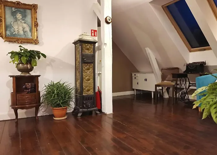 Zaczarowalim - Dom W Gorach Sowich Отель типа 